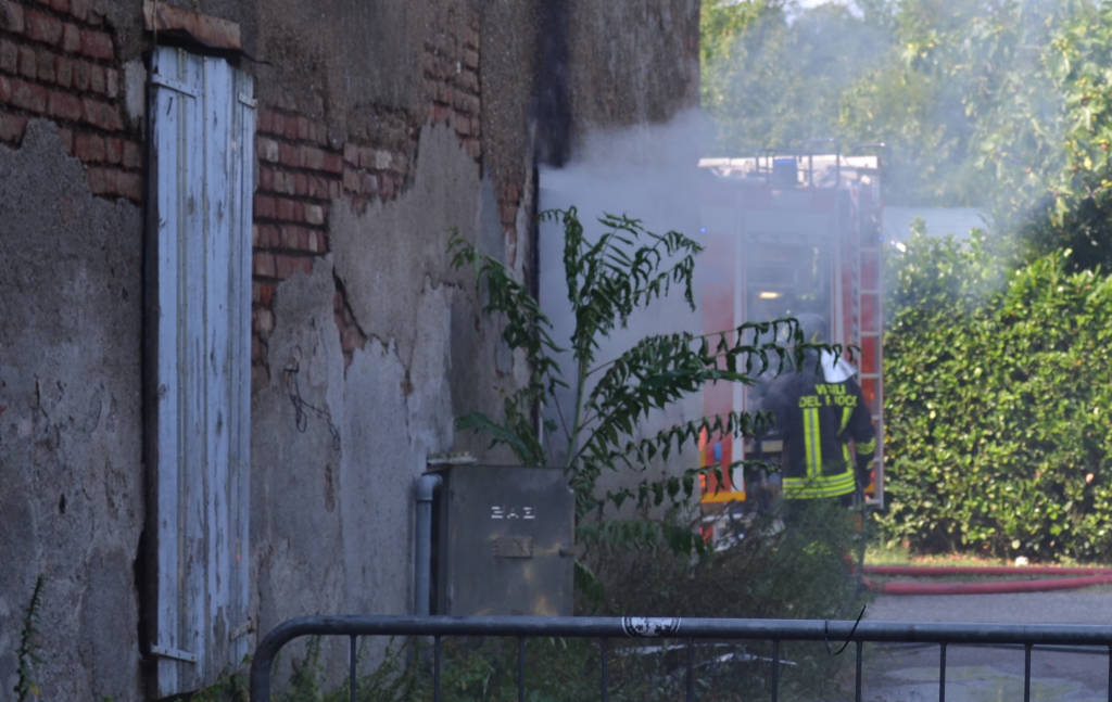 Incendio alla Cascina Burattana