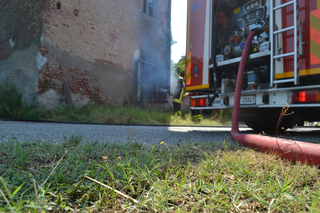 Incendio alla Cascina Burattana