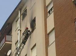 Incendio in via Ferraris a Gallarate