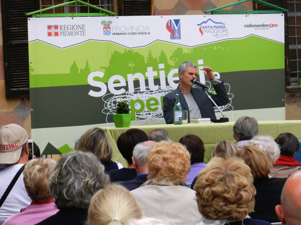 Lo chef vegetariano Pietro Leemann presenta il suo llbro