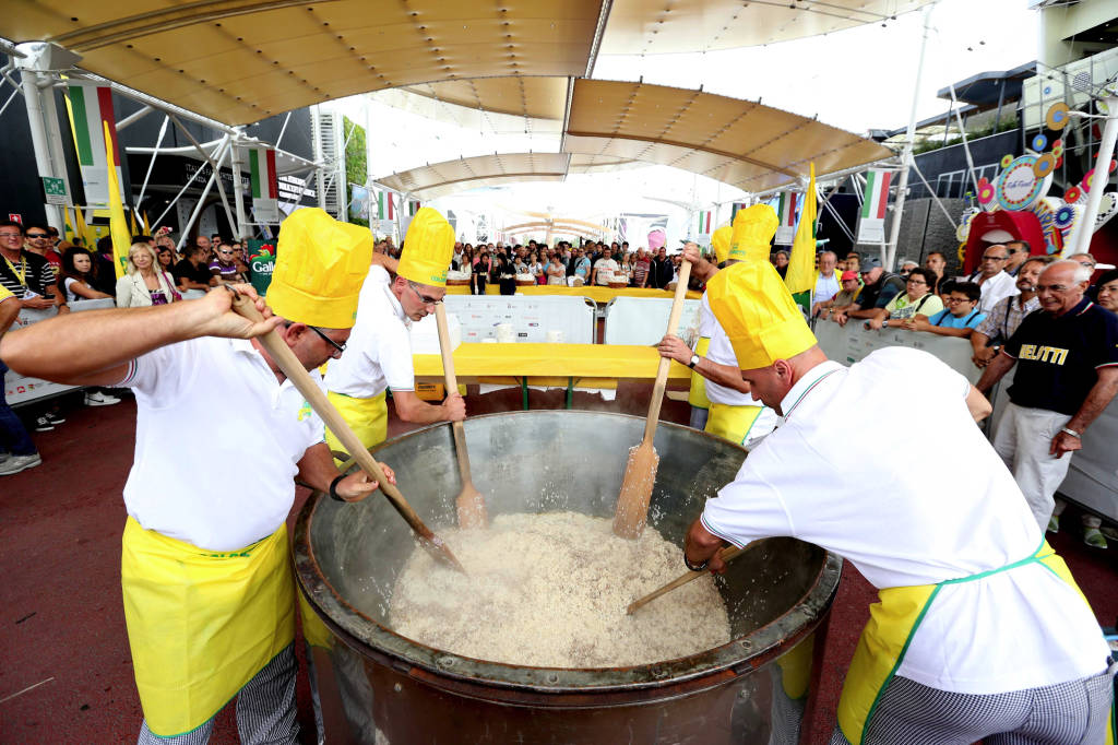 Mega risottata a Expo2015