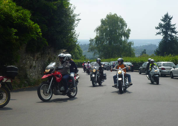 Motoadunata alpina, la “festa della Montagna” delle moto