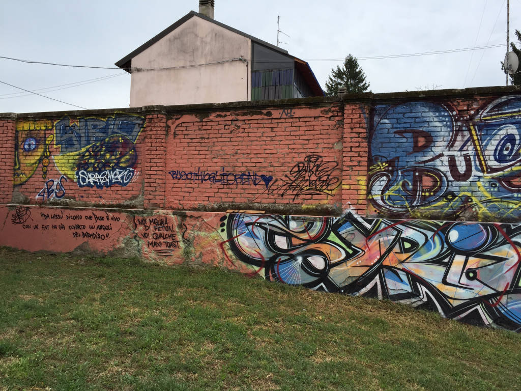 murale, writer