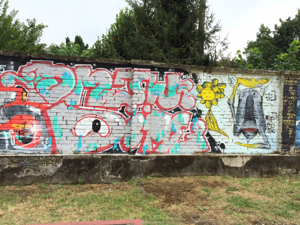 murale, writer