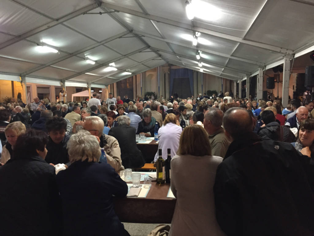 Aggiungi un pAsto a tavola
