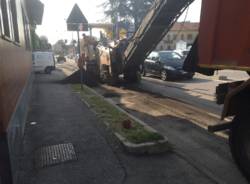 Asfaltatura in via Vespucci a Gallarate