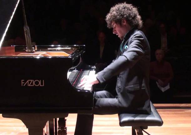 Federico Colli pianista