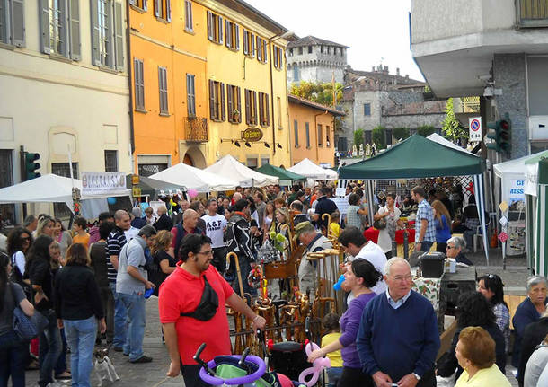 fiera del castello somma lombardo