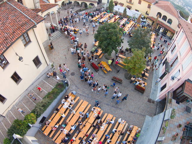 Gnocco Fritto in piazza a Gemonio - 2015