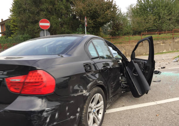 Incidente sulla provinciale del lago