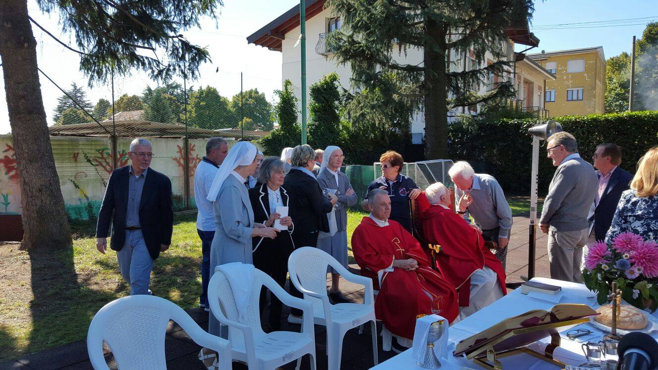 La festa per i 110 anni dell'asilo di Abbiate