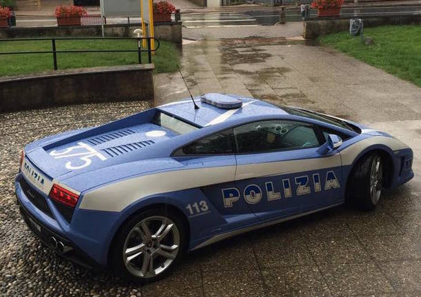 lamborghini polizia bisuschio