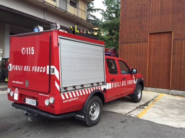 paolo maurizi comandante dei vigili del fuoco saluta la città