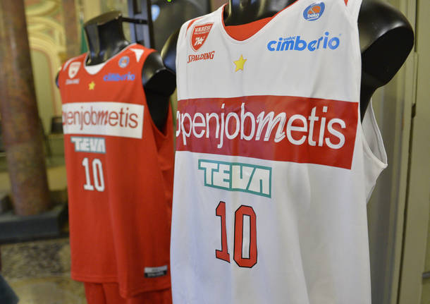 presentazione pallacanestro varese openjobmetis basket