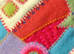 Arazzo di donne alla Fonderia delle Arti