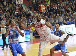 basket varese sassari davies