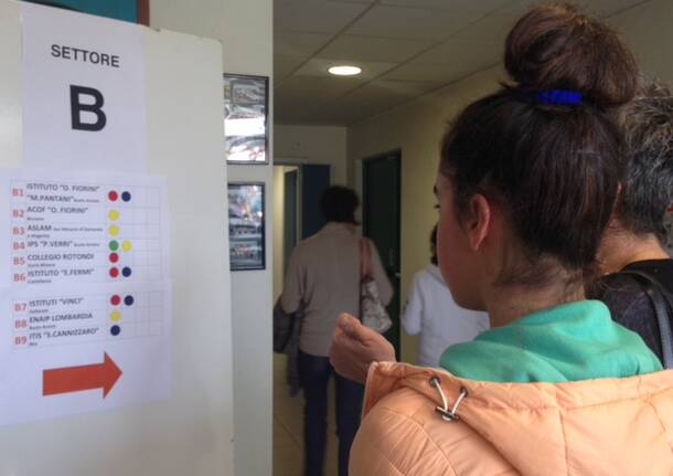 Campus di orientamento alla scuola Deledda