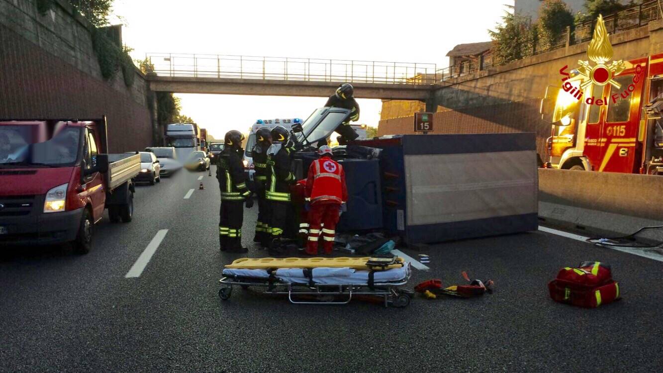 Incidente in A8, 1 ottobre 2015