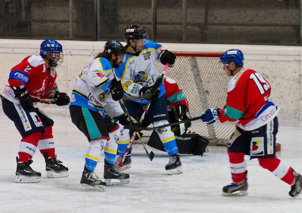 killer bees val verzasca hockey