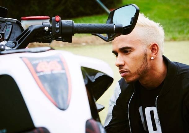 lewis hamilton pilota formula uno