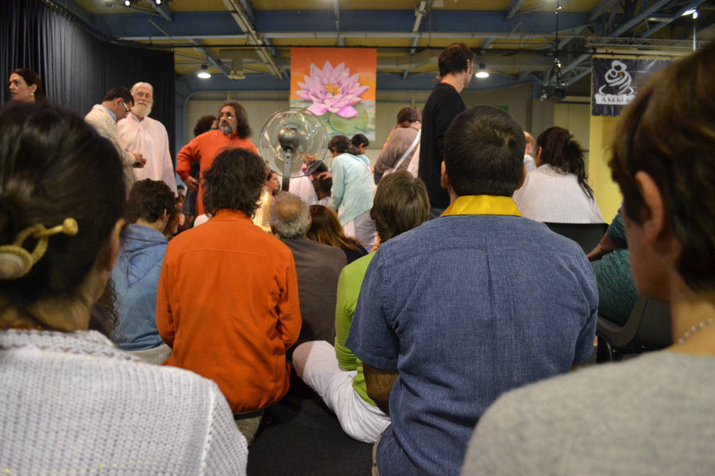 Amma abbraccia a MalpensaFiere