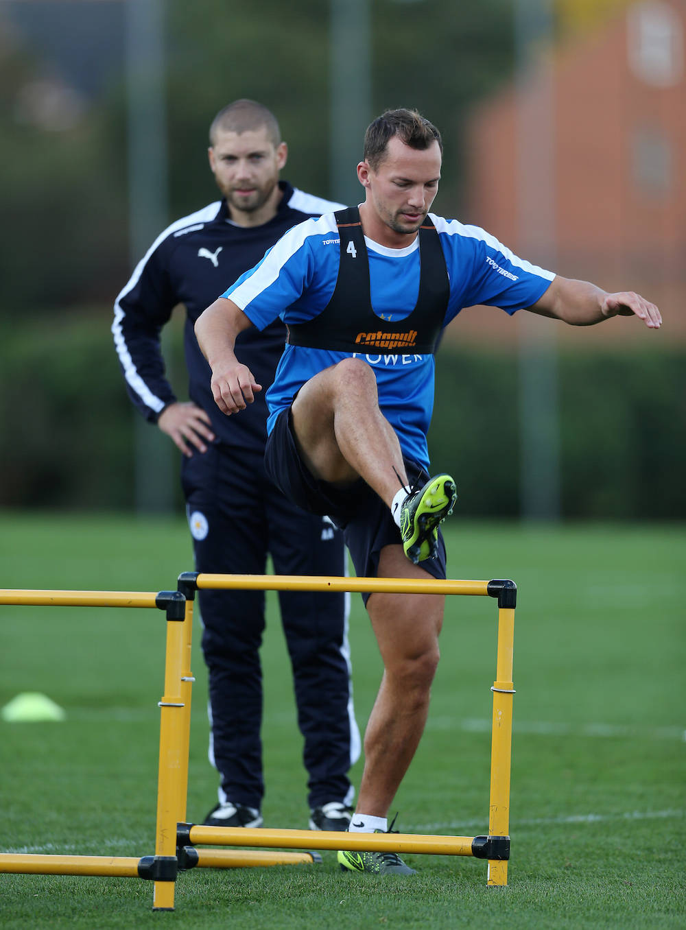 andrea azzalin leicester calcio premier league