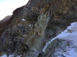 Frane di rocce lungo le alpi