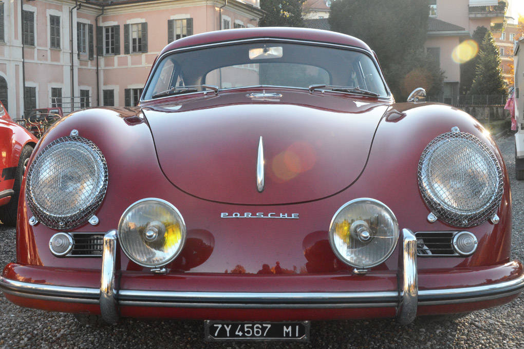 Guidando l'arte 2015 Porsche varese
