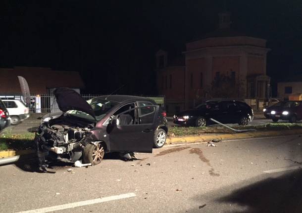 Incidente a Varese tra via Gasparotto e viale Europa