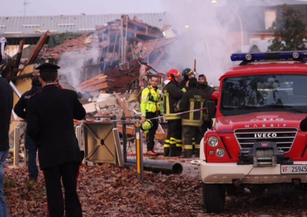 L'esplosione della palazzina a Cantalupo