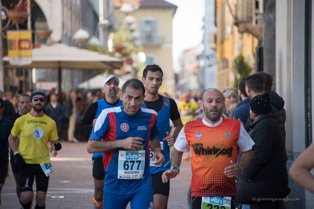 La Maratonina "invade" la città