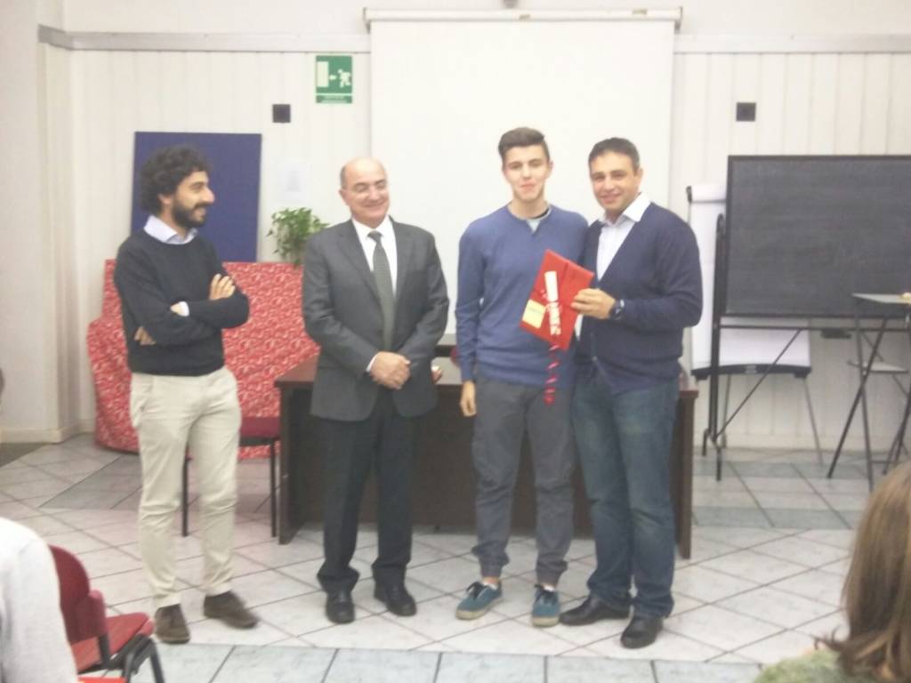 malnate studenti modello riconoscimento