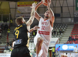 Openjobmetis Varese - Falco Szombathely 94-71 fiba europe cup