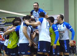 pallavolo saronno esultanza serie b1 maschile