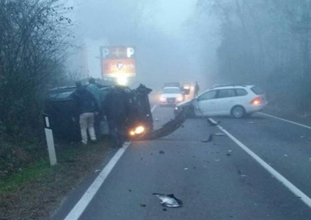 somma lombardo incidente via giusti