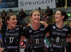 Unendo Yamamay - Obiettivo Risarcimento 3-0 pallavolo serie a1 femminile