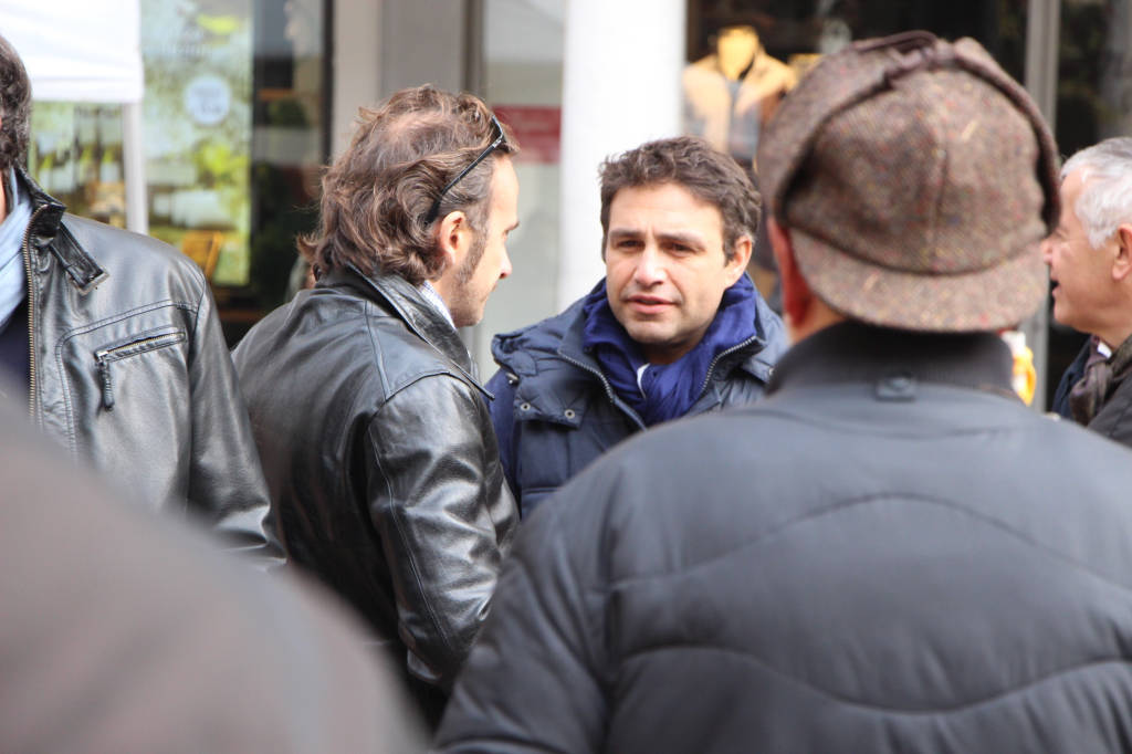 Varese in piazza per la Francia