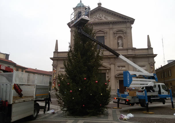 Albero di Natale e Saronno