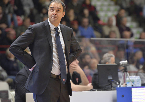 basket openjobmetis varese sidigas avellino