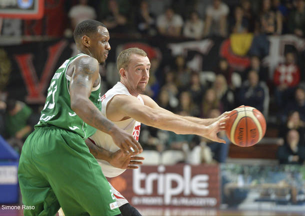 basket openjobmetis varese sidigas avellino