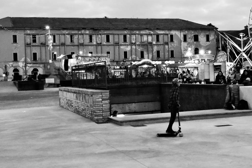 piazza con vista ecomostro