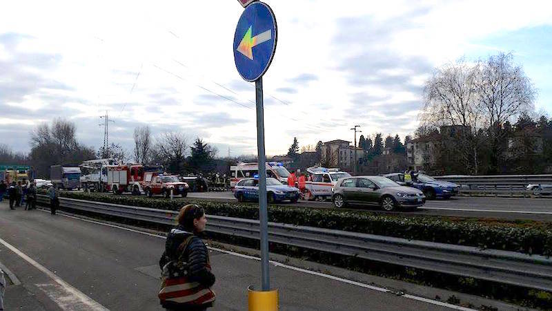 incidente a8 22 dicembre 2015