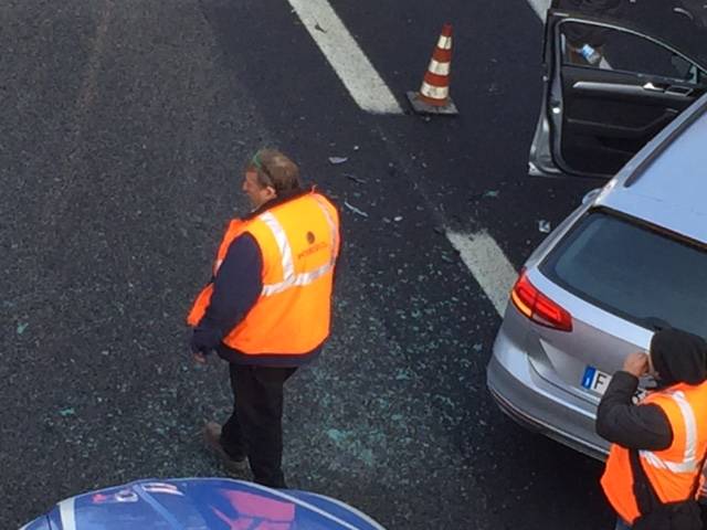 incidente a8 vigili del fuoco 2 dicembre