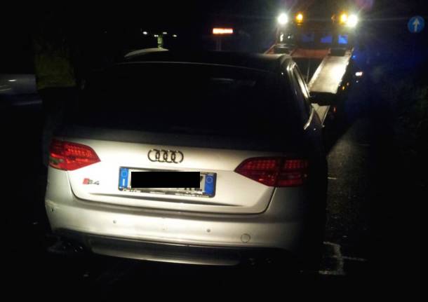 Inseguimento incidente Buguggiate ladri