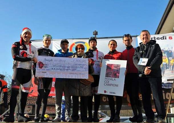 Pedala con i campioni 2015