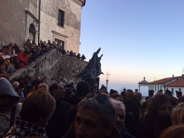 porta santa persone 12 dicembre 2015