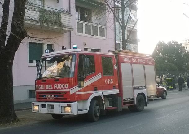 Scoppia una cabina elettrica in centro a Gallarate