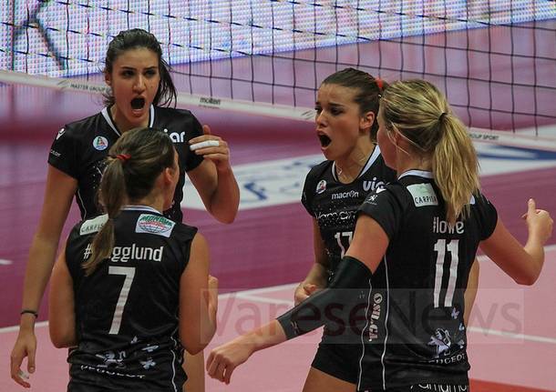 unendo yamamay montichiari