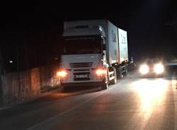 Camion bloccato, traffico in tilt