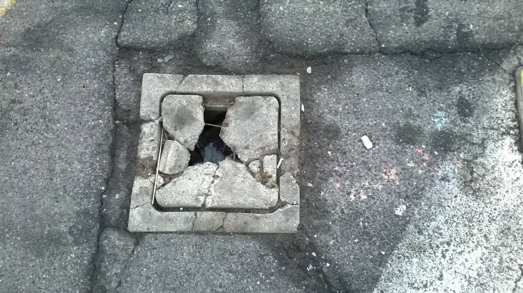 foto del piazzale delle Ferrovie dello Stato